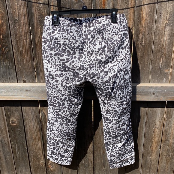J. Crew Bennett cropped chino snow leopard - Picture 5 of 6